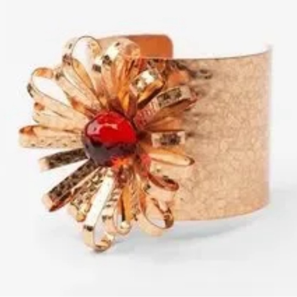 Nwt- Zara flower cuff bracelet - Picture 2 of 6